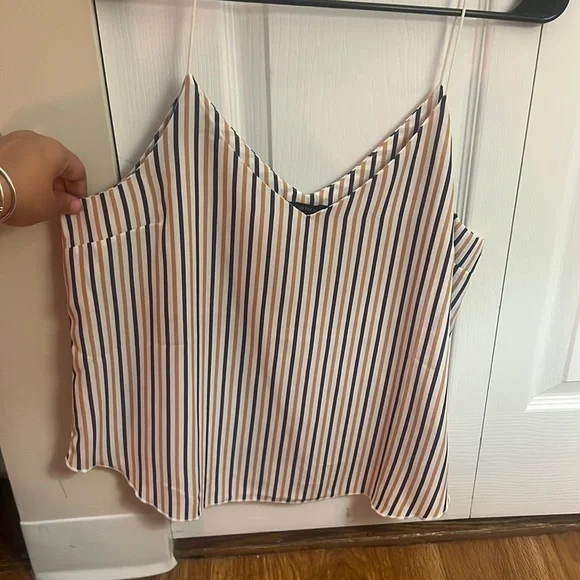 Patterned Blouse - Picture 1 of 4